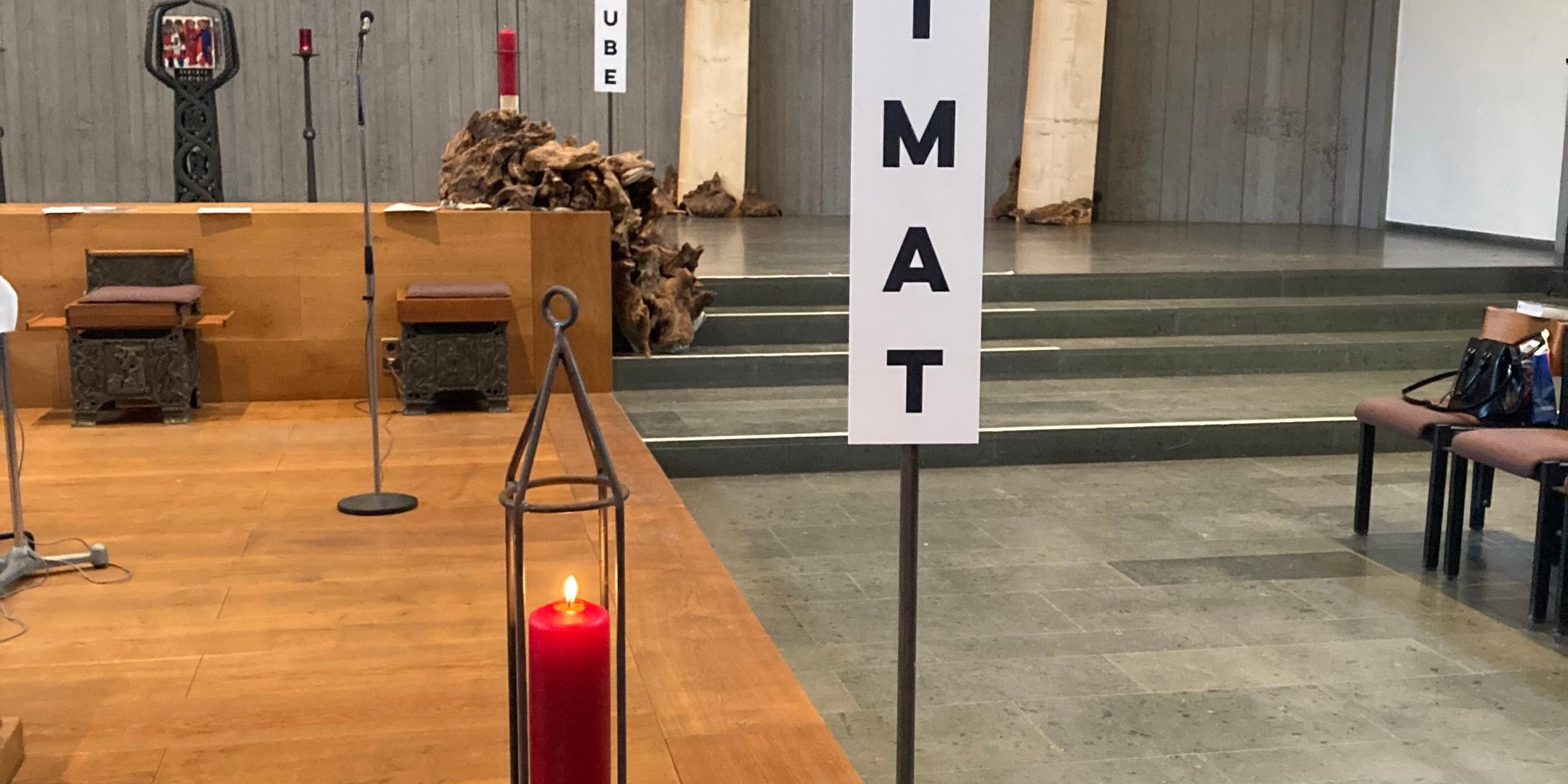 20251130 Adventsinstallation